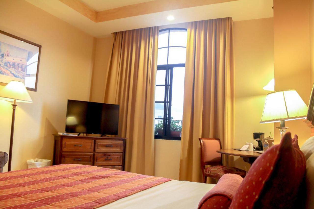 Hotel Monteolivos San Pedro Sula Eksteriør bilde